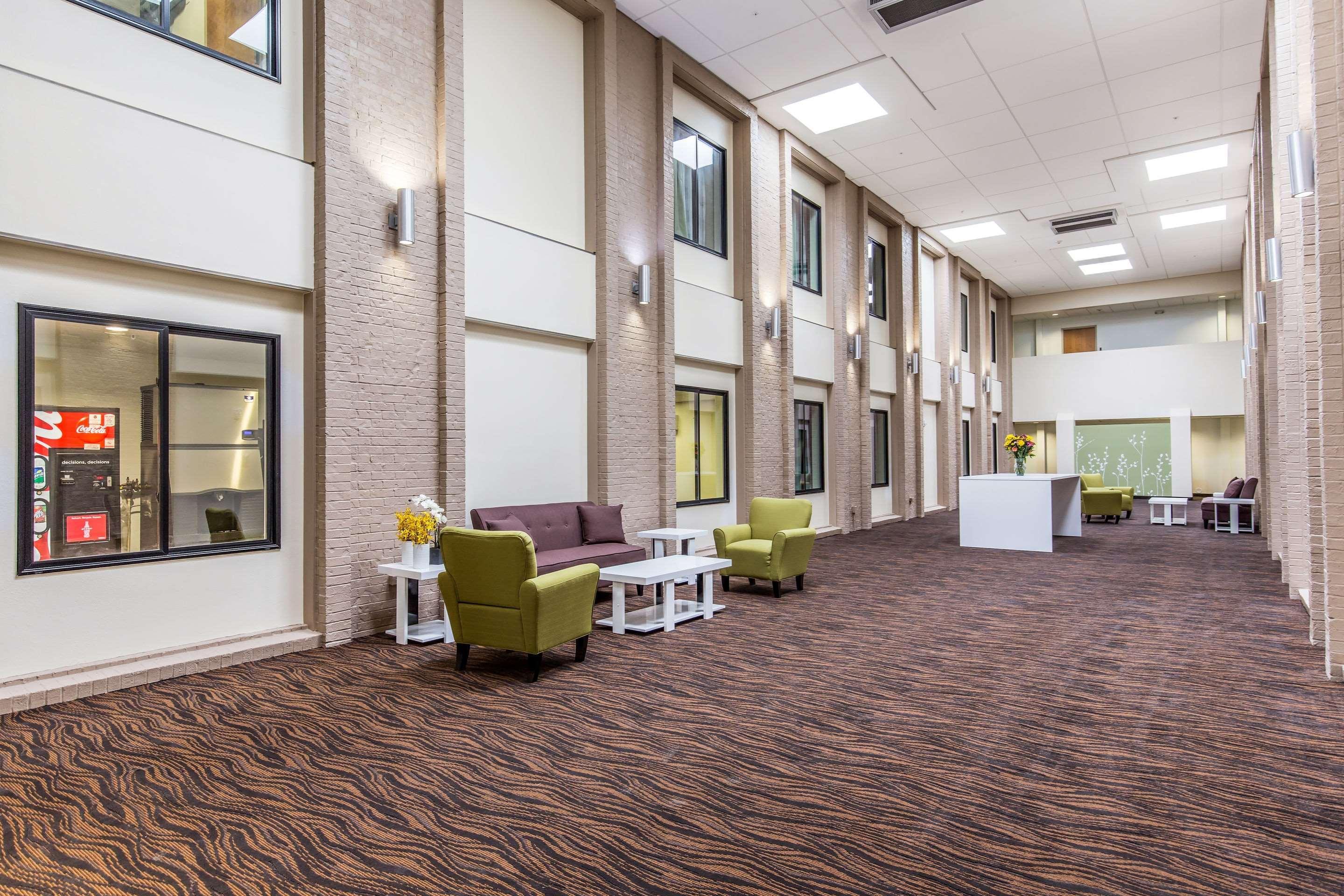 Sleep Inn Dallas Love Field-Medical District Buitenkant foto